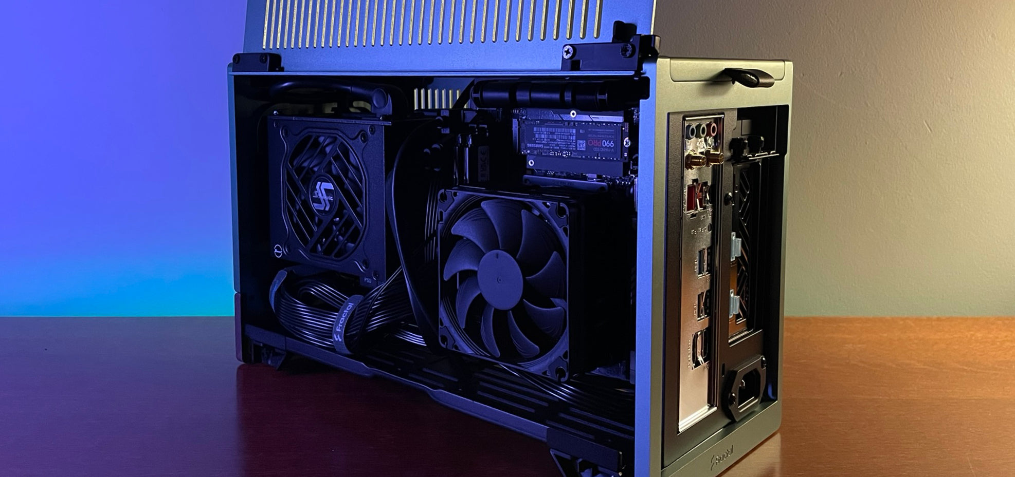 Hoe werk je het kabelmanagement van je PC netjes af?