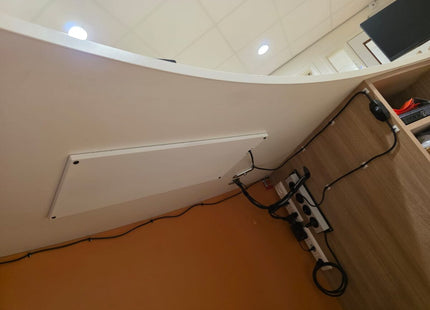 Comfort Heating Deskscreen 90W Infraroodpaneel - Gemonteerd onder bureau 1