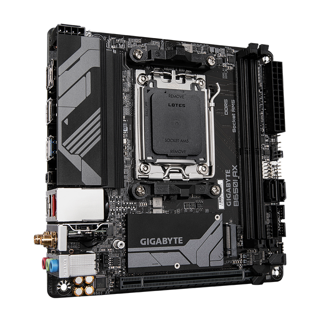 Gigabyte B650I AX - Vooraanzicht