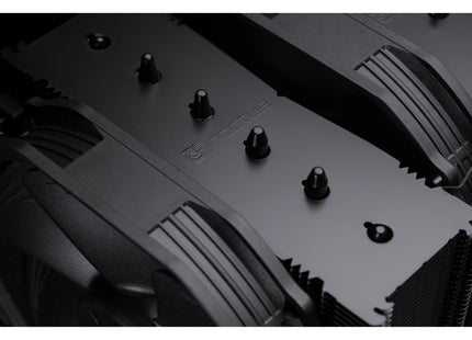 Noctua NH-D15 chromax.black - Closeup heatpipes top
