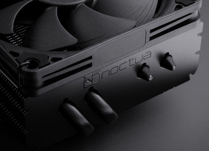 Noctua NH-L9x65 chromax.black - CPU koeler detail heatpipes