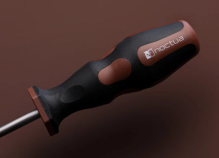 Noctua Schroevendraaier Phillips PH2 - Closeup handvat