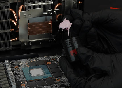 Thermal Grizzly Putty Basic 30g - Aanbrengen op GPU 1