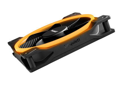 be quiet! Light Wings 140mm PWM Reverse Black - Fan gekanteld